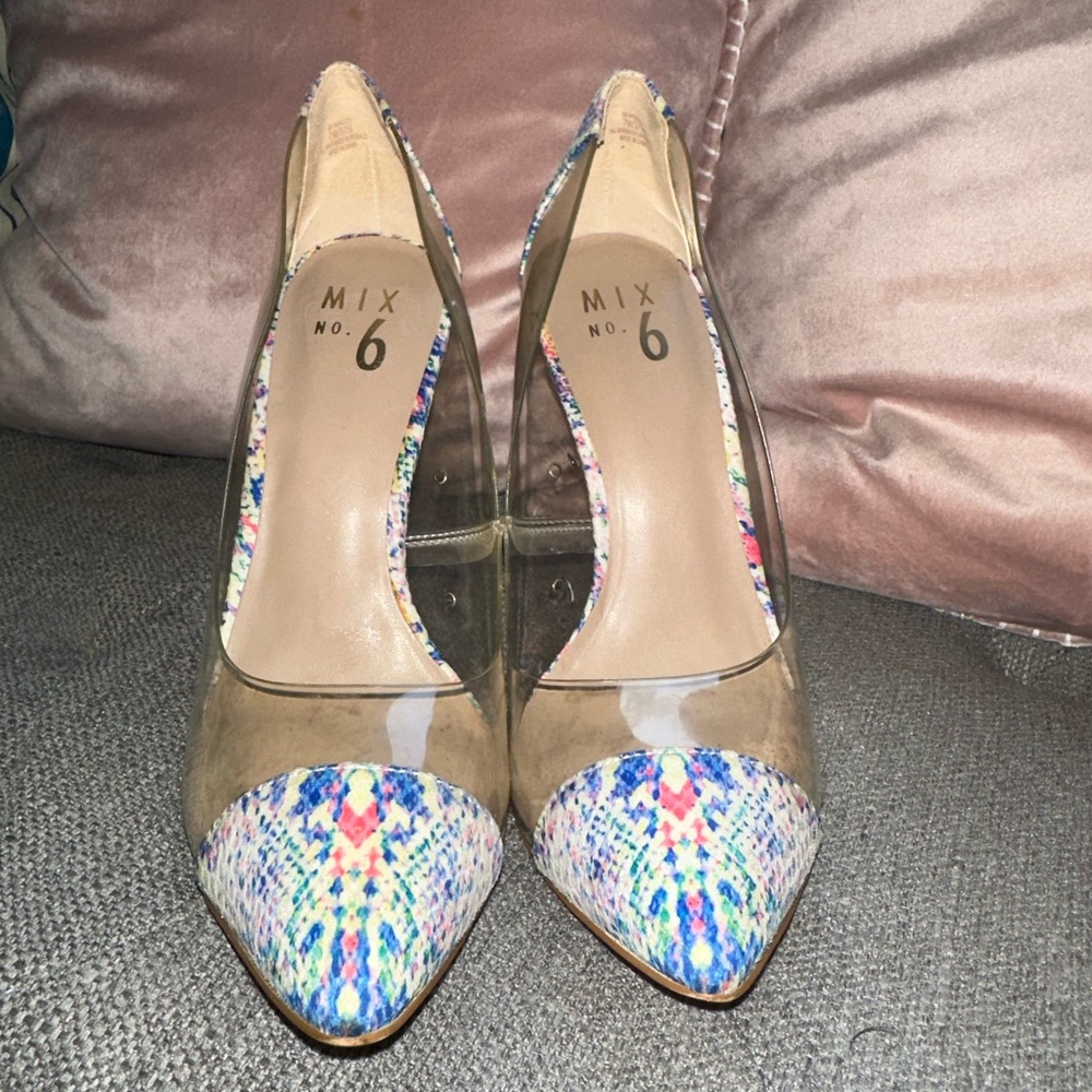 Heels🩵 - Picture 3 of 5